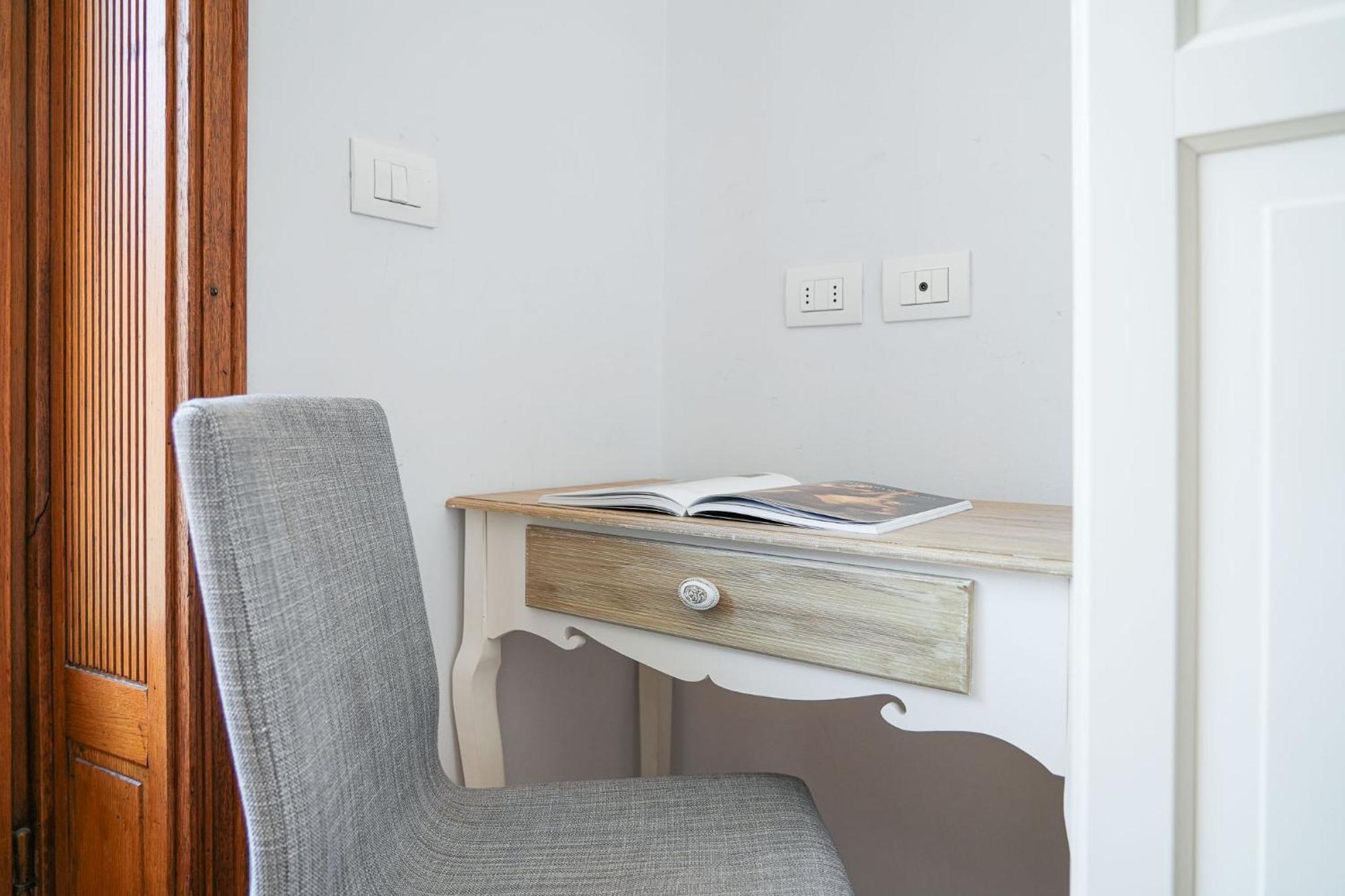Duomo Center Apartment Milan Exterior photo
