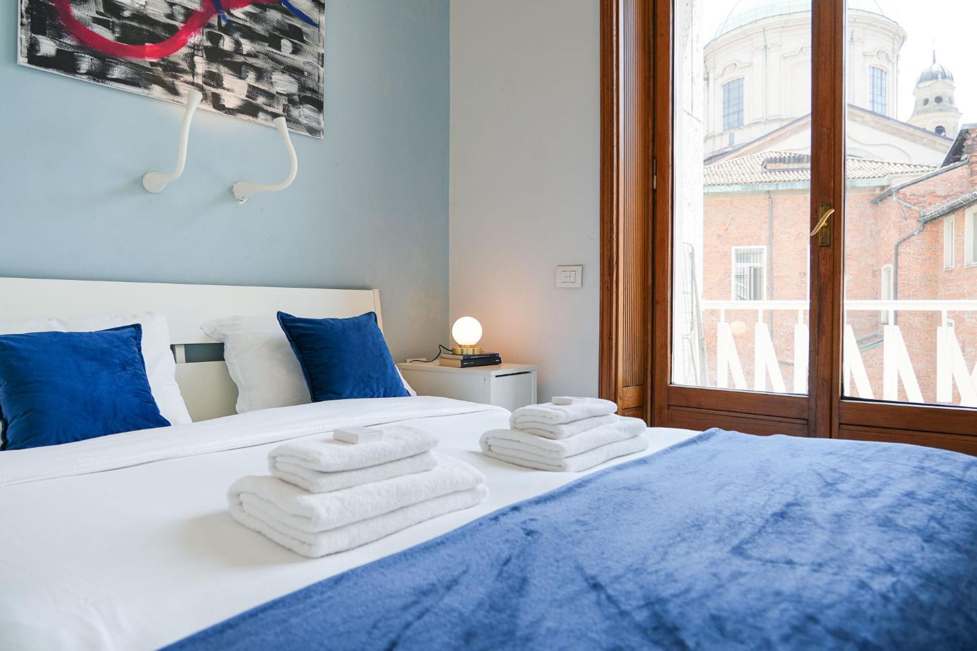 Duomo Center Apartment Milan Exterior photo