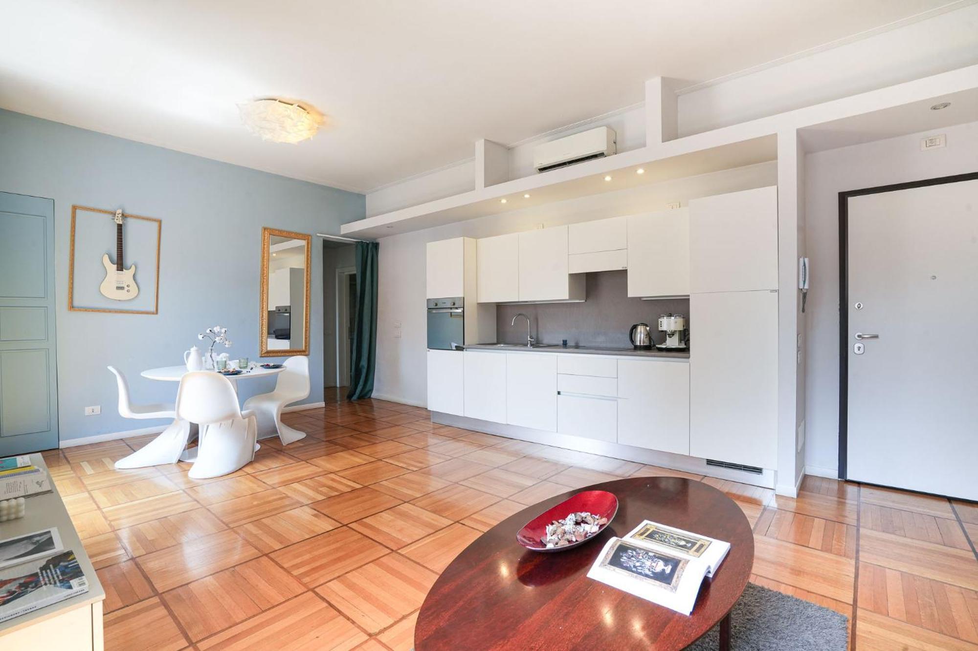 Duomo Center Apartment Milan Exterior photo
